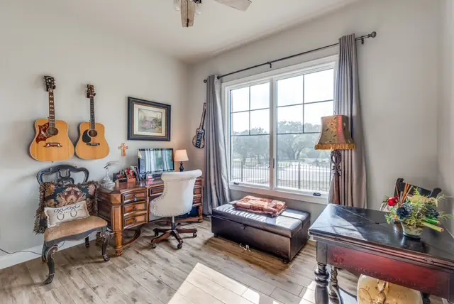 Projects: Model Home photo 2